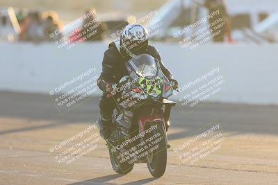 media/Dec-05-2025-CVMA Friday Practice (Fri) [[303bad9a84]]/3-Racer 3 (NRS)/Mock Race/